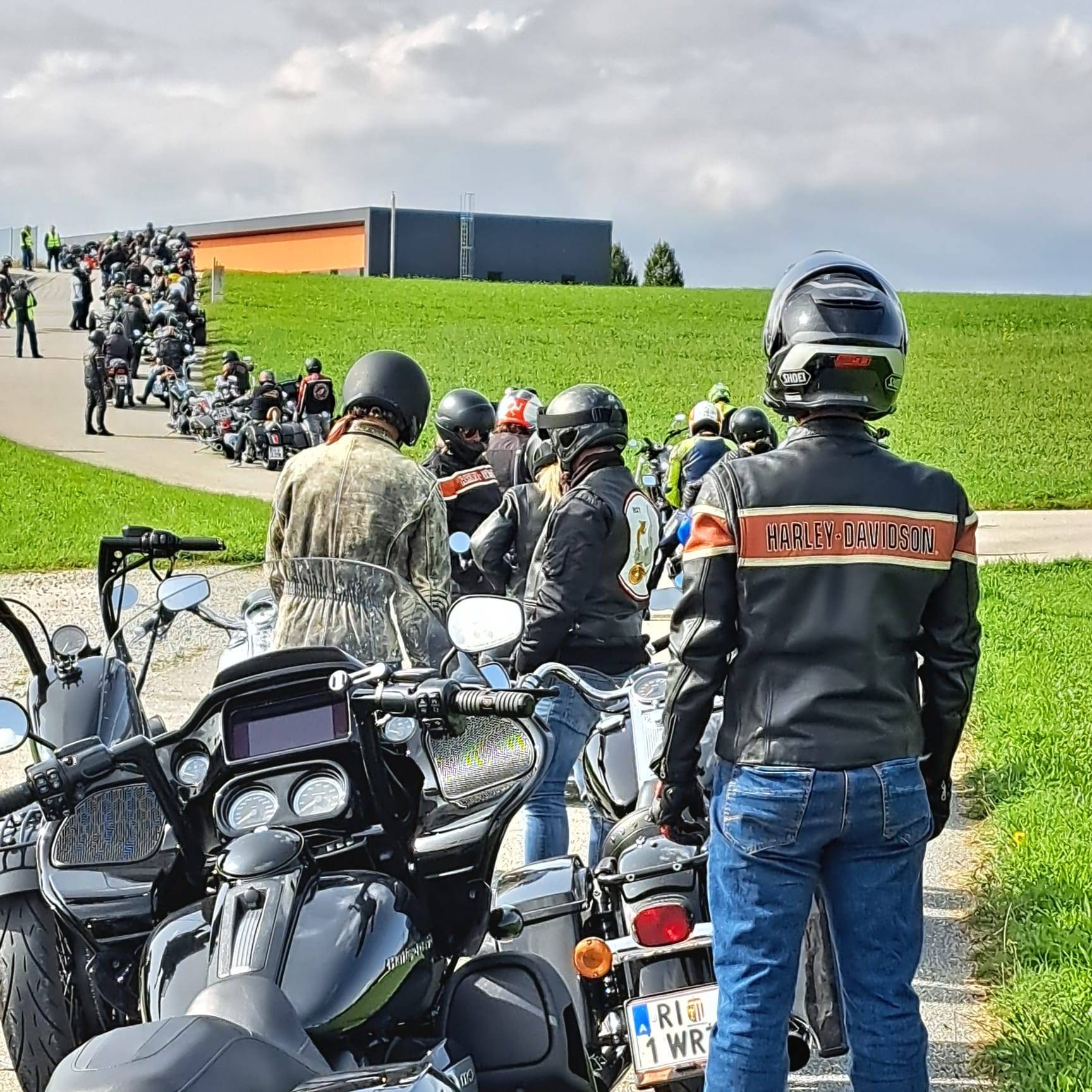 Harry´s Bikertreff - Harald Schuster